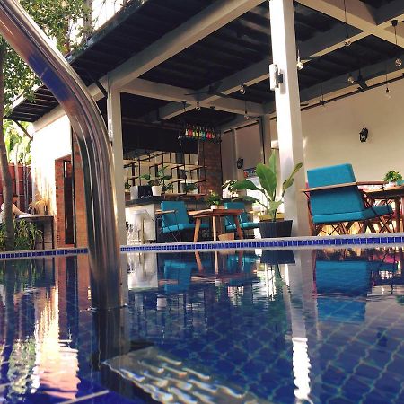 1953 Siem Reap Hostel Екстериор снимка