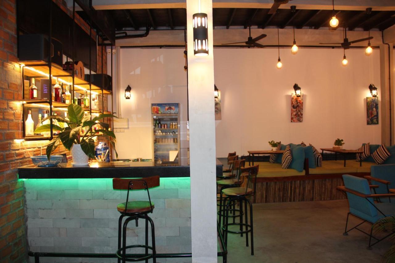 1953 Siem Reap Hostel Екстериор снимка